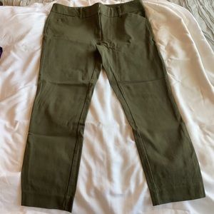 Fall Army Green NYC Skinny Pants LIke New